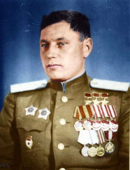 6 марта исполняется 100 лет со дня рождения Александра Покрышкина, легендарного советского летчика