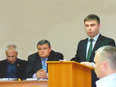 Да будет Ейст