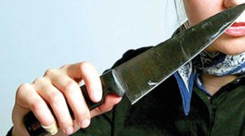 Нож в руках матери троих детей