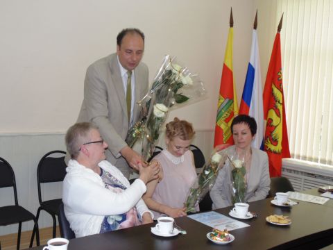 Сильные слабые плечи