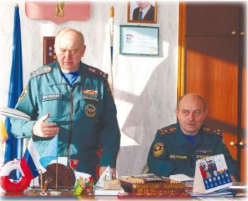 В. Булыгин и Н. Бенецкий (слева направо)